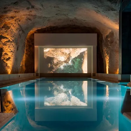 Mercury With Pool Access In St Julians