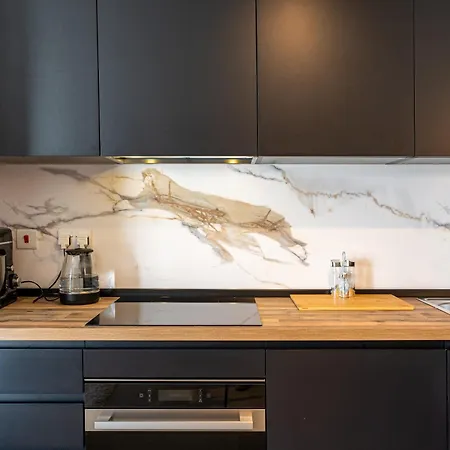 Mercury With Pool Access In St Julians Saint Julian's