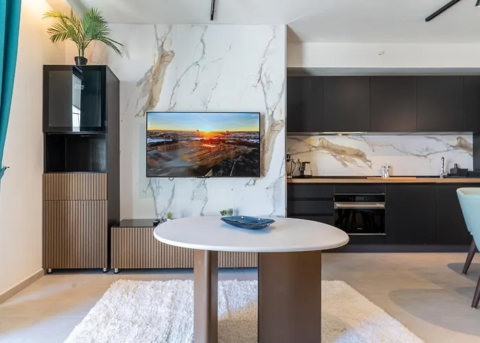 Mercury With Pool Access In St Julians Apartamento