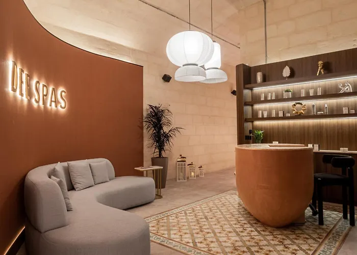 Mercury With Pool Access In St Julians * St. Julian's